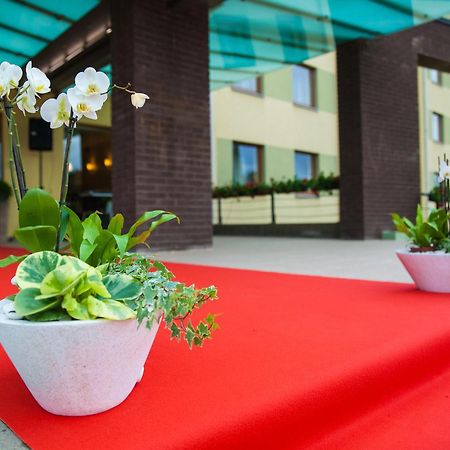 Hotel Tigra Priekuļi Dış mekan fotoğraf