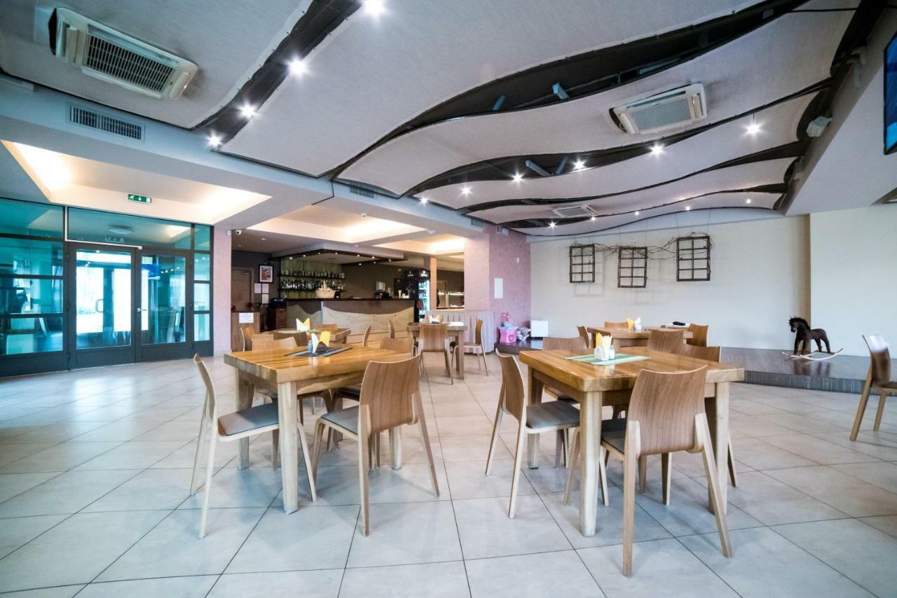 Hotel Tigra Priekuļi Dış mekan fotoğraf