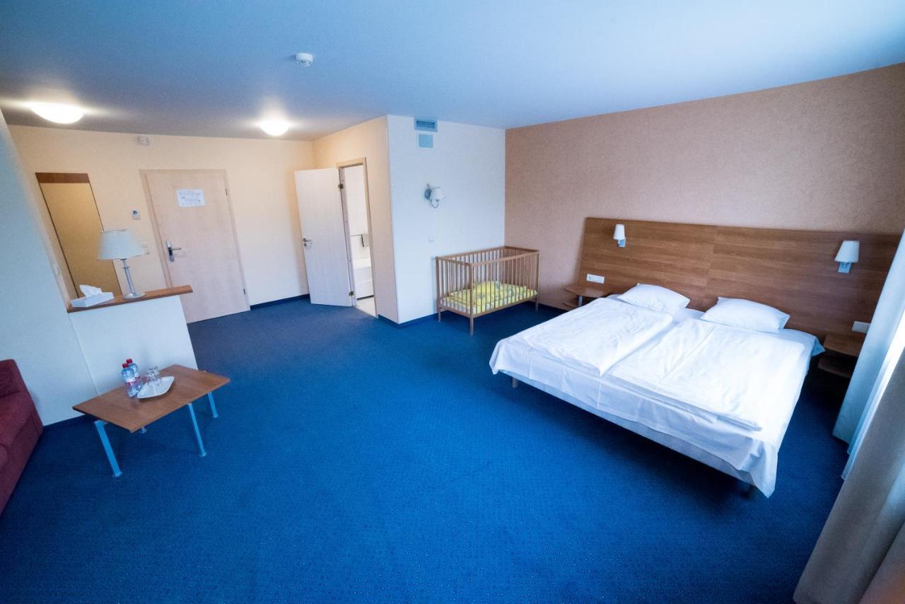 Hotel Tigra Priekuļi Dış mekan fotoğraf
